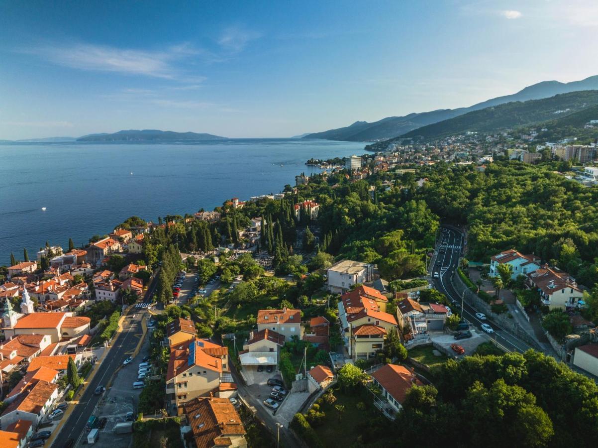 New Cosy Apartments With Private Parking Opatija Exteriör bild